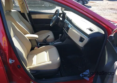 2015 Toyota Corolla Le z USA, uszkodzony, nr VIN 2T1BURHE7FC325387